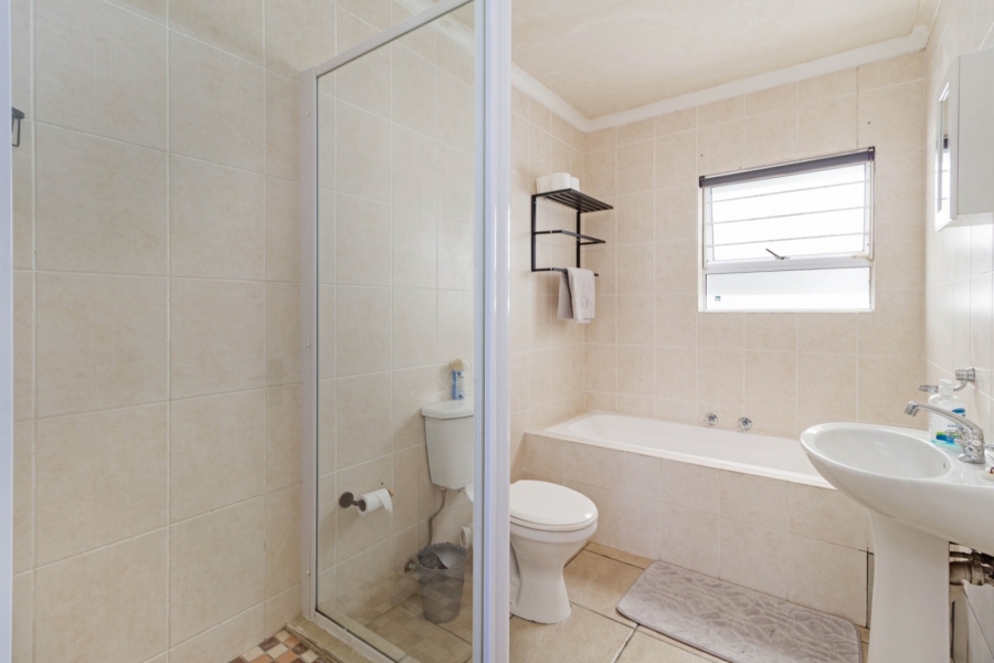 3 Bedroom Property for Sale in Big Bay Western Cape